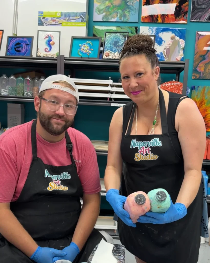 couple-resin-vases-art-class-naperville-4x5