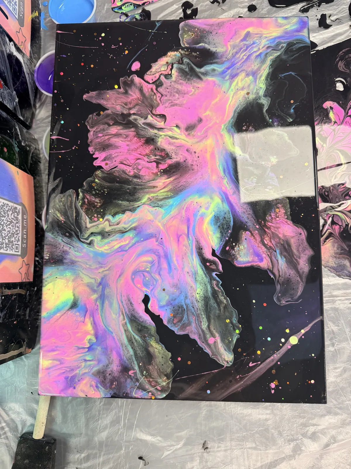 Paint and Sip in Naperville: How Pour Painting Is Different